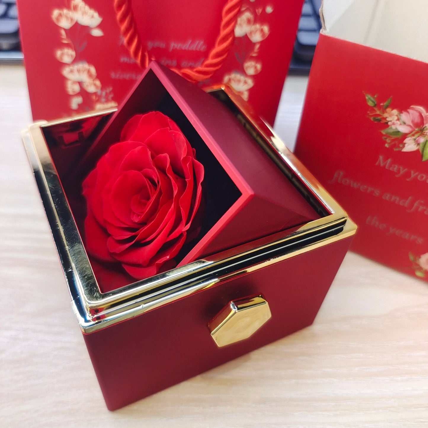 Eternal Rose Box & Engraved Necklace