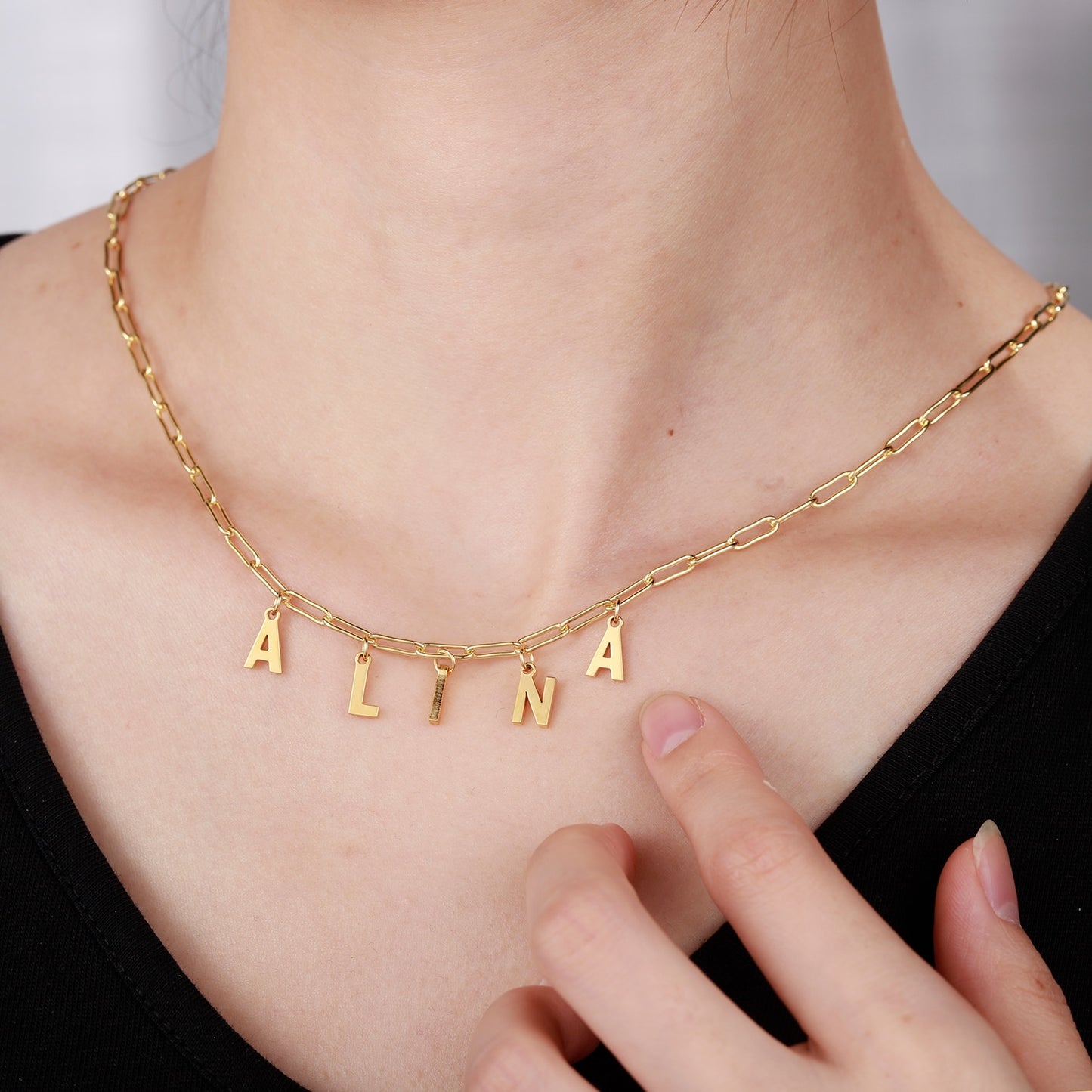 Nameplate Link Choker Necklace